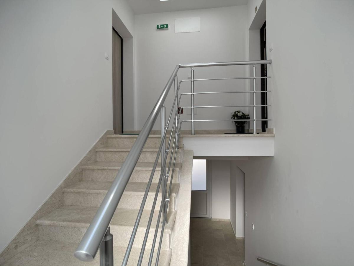 Apartment Kate พูลา ภายนอก รูปภาพ